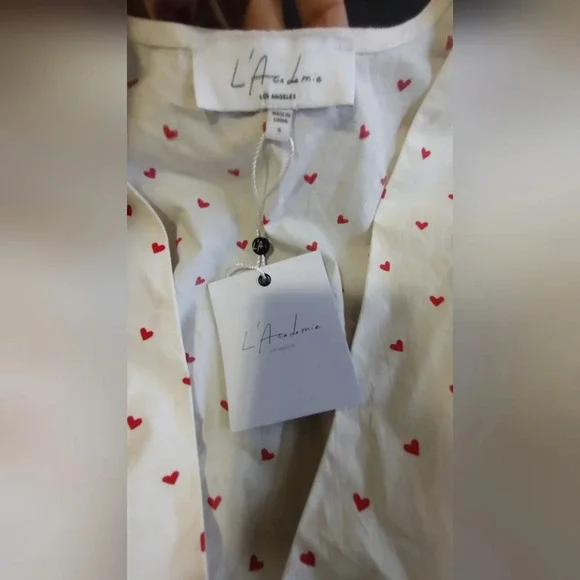 L'ACADEMIE los Angeles Revolve Dahlia V neck Heart Top Size S - Picture 10 of 12